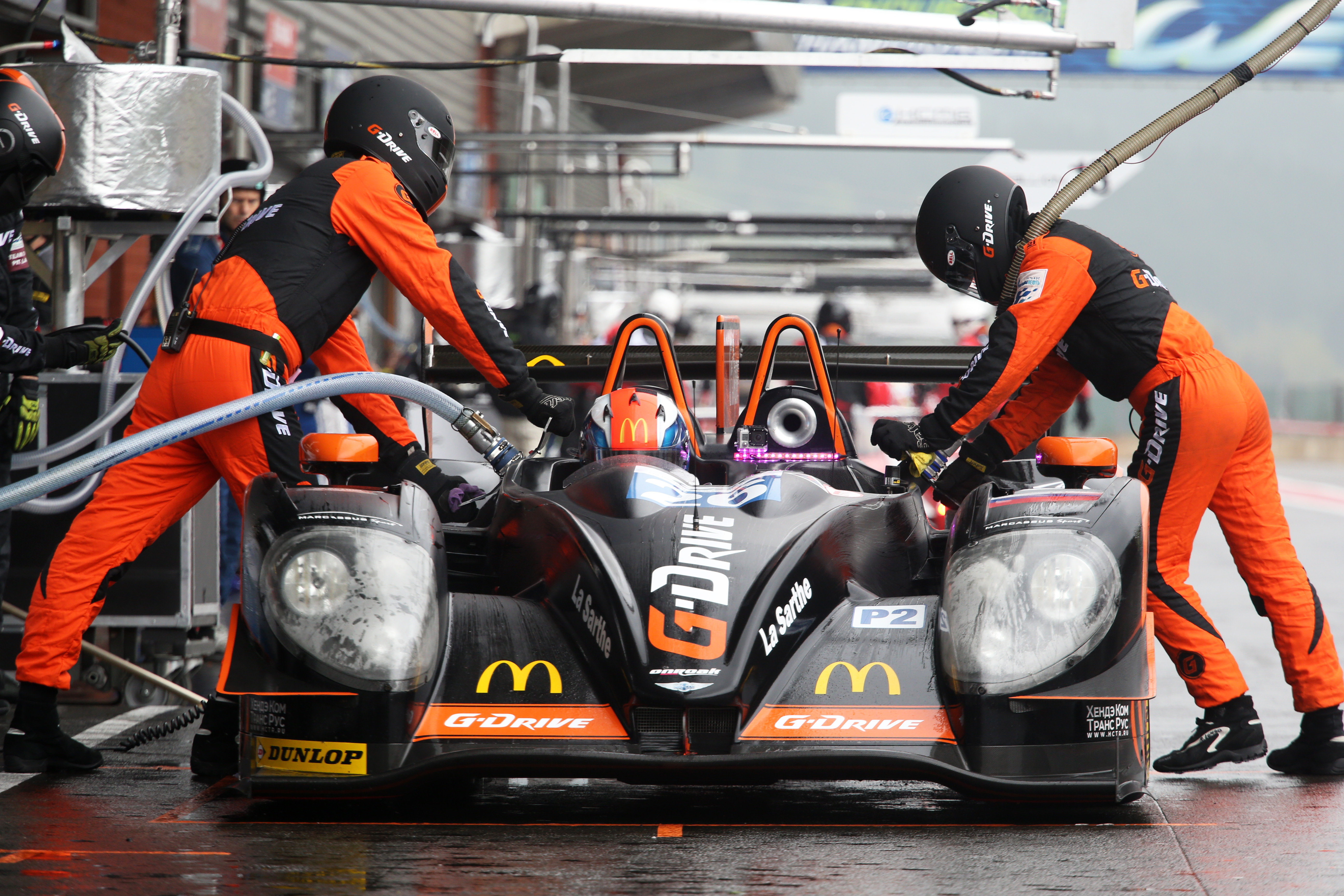 гоночные машины перевернутые. Tyrrell p34. картинг стадион ракета. 24 hours of du mans 2013 gts-r. одноместный автомобиль.