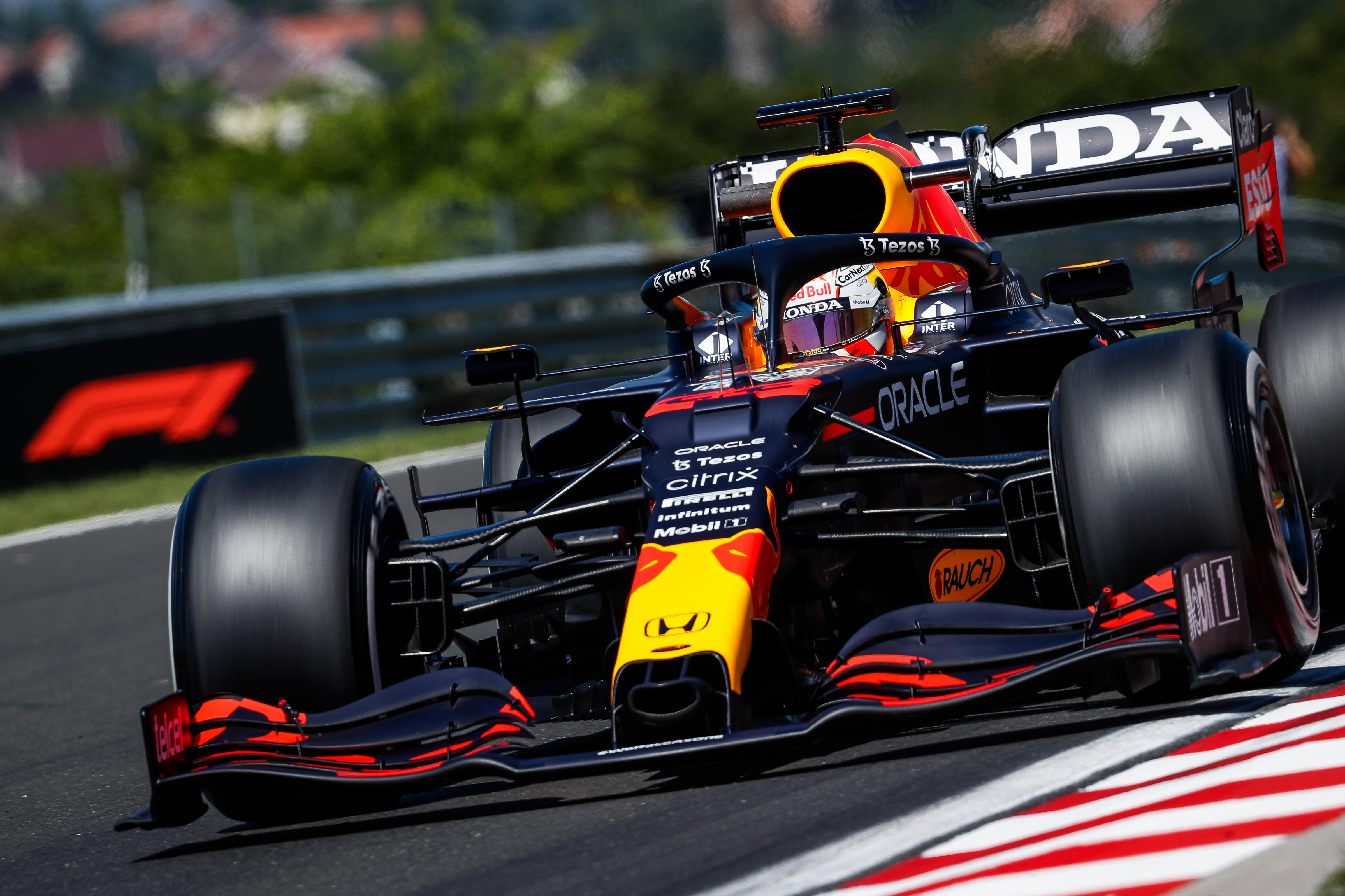 F1 Verstappen Set The Pace As Hungarian Grand Prix Weekend Gets Underway Federation Internationale De L Automobile