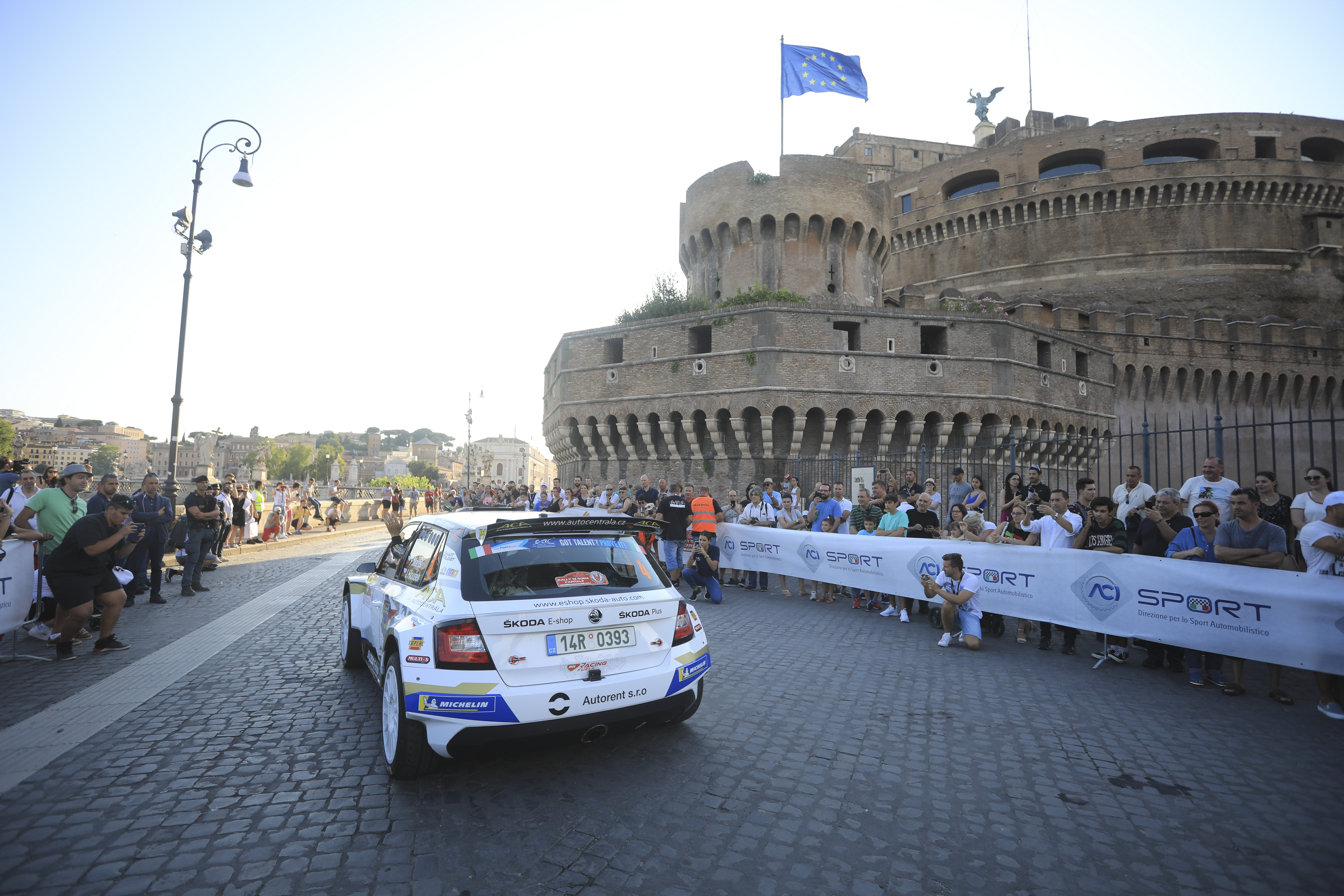 ERC - Driving parade brings FIA European Rally Championship to the ...