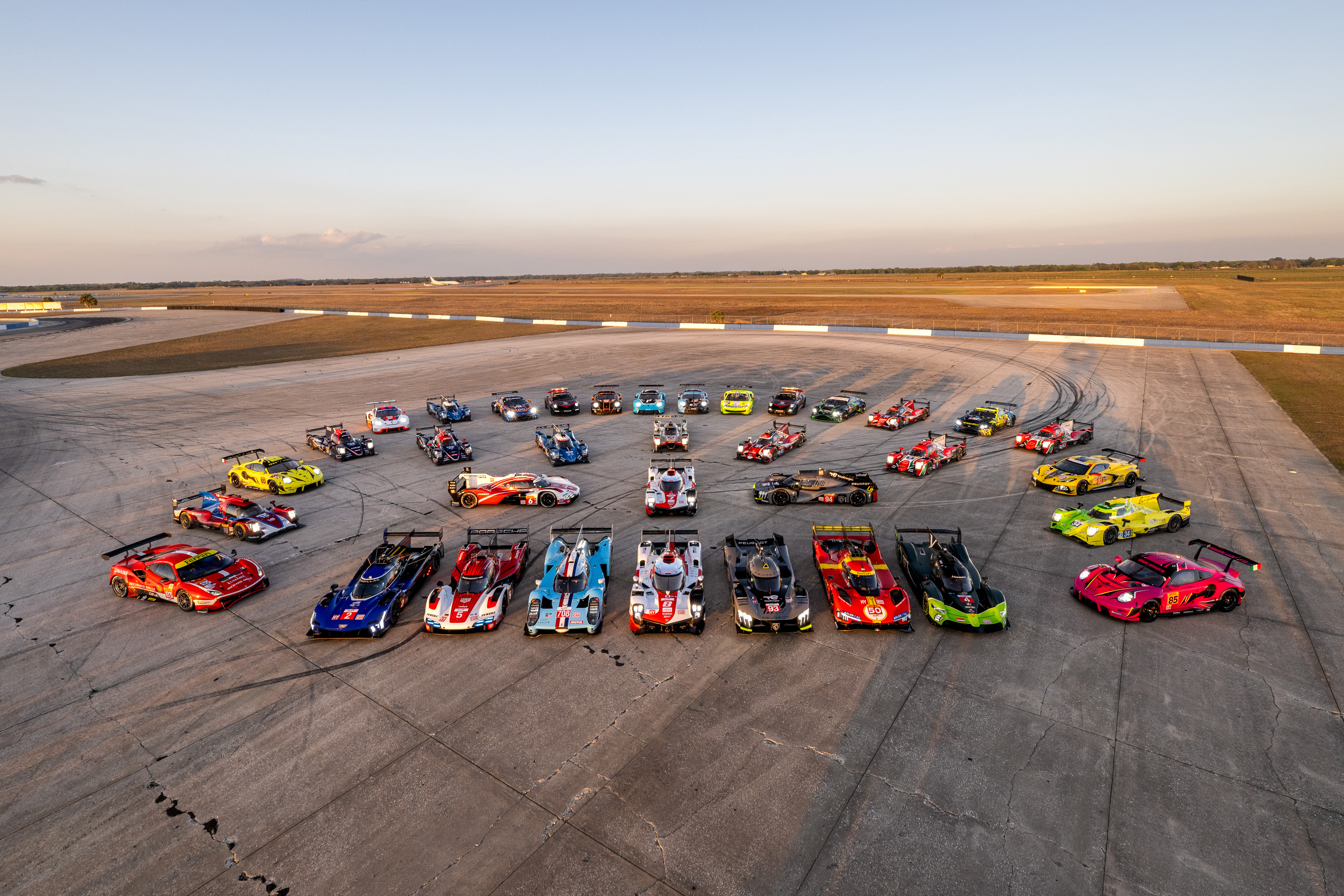 WEC: 11-way Hypercar battle for Sebring season-opener | Federation  Internationale de l'Automobile