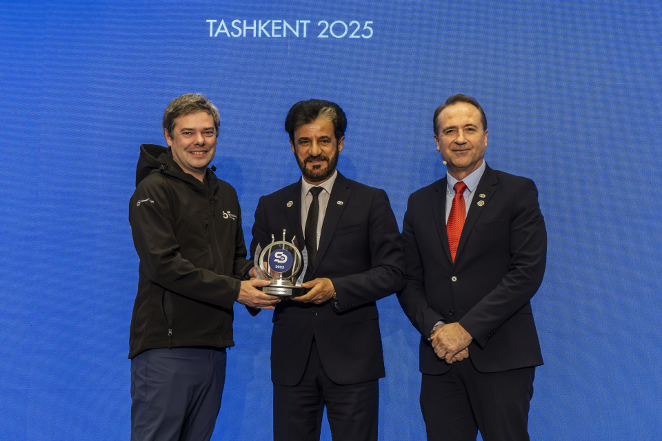 FIA、世界で最も賢いドライバーを表彰：FIAスマート・ドライビング・チャレンジ・チャンピオン2025がタシケントで発表