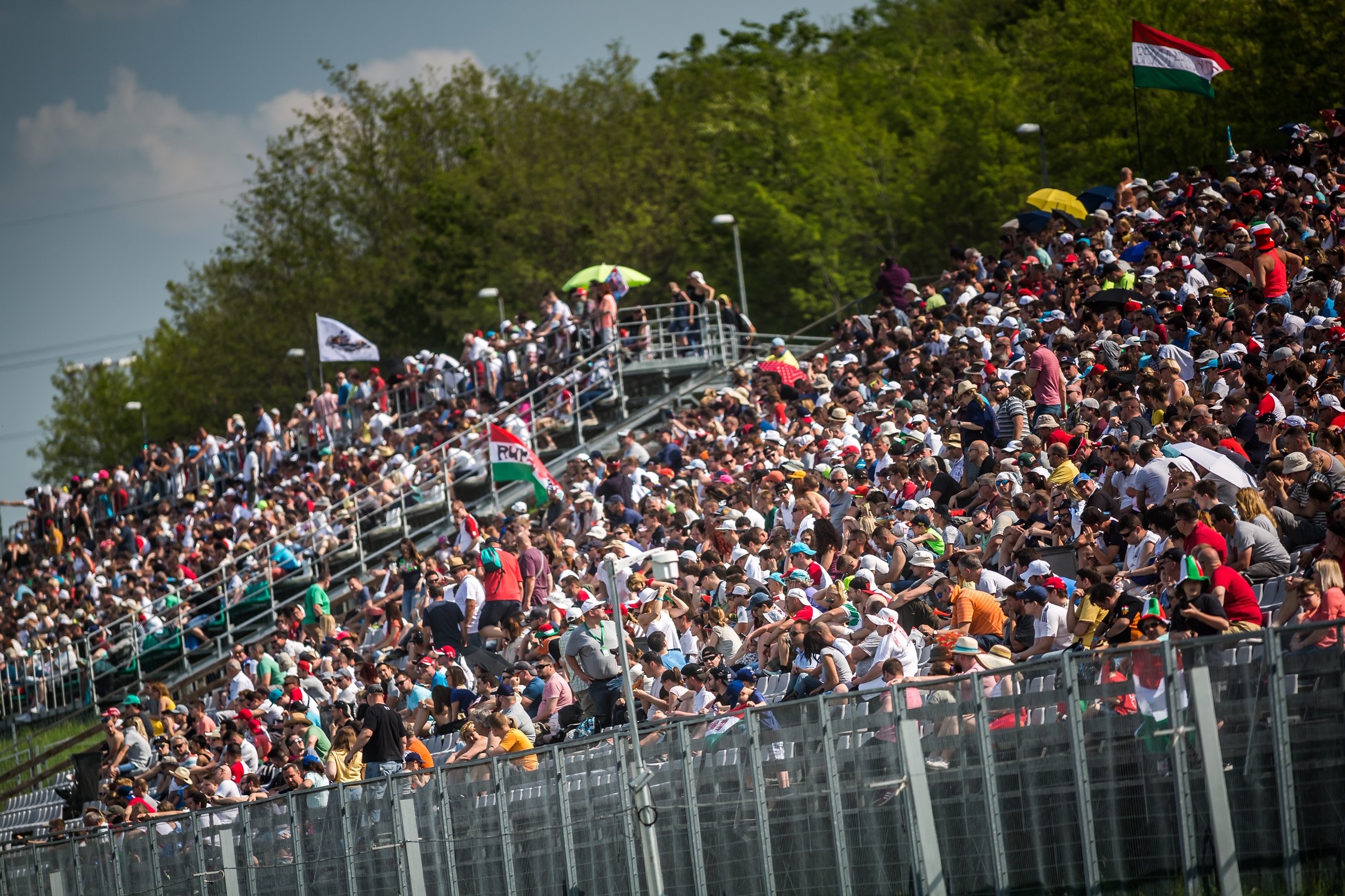 WTCR AIMS FOR 16 RACES OVER 6 EVENTS WITH 100 EUROPEAN CALENDAR