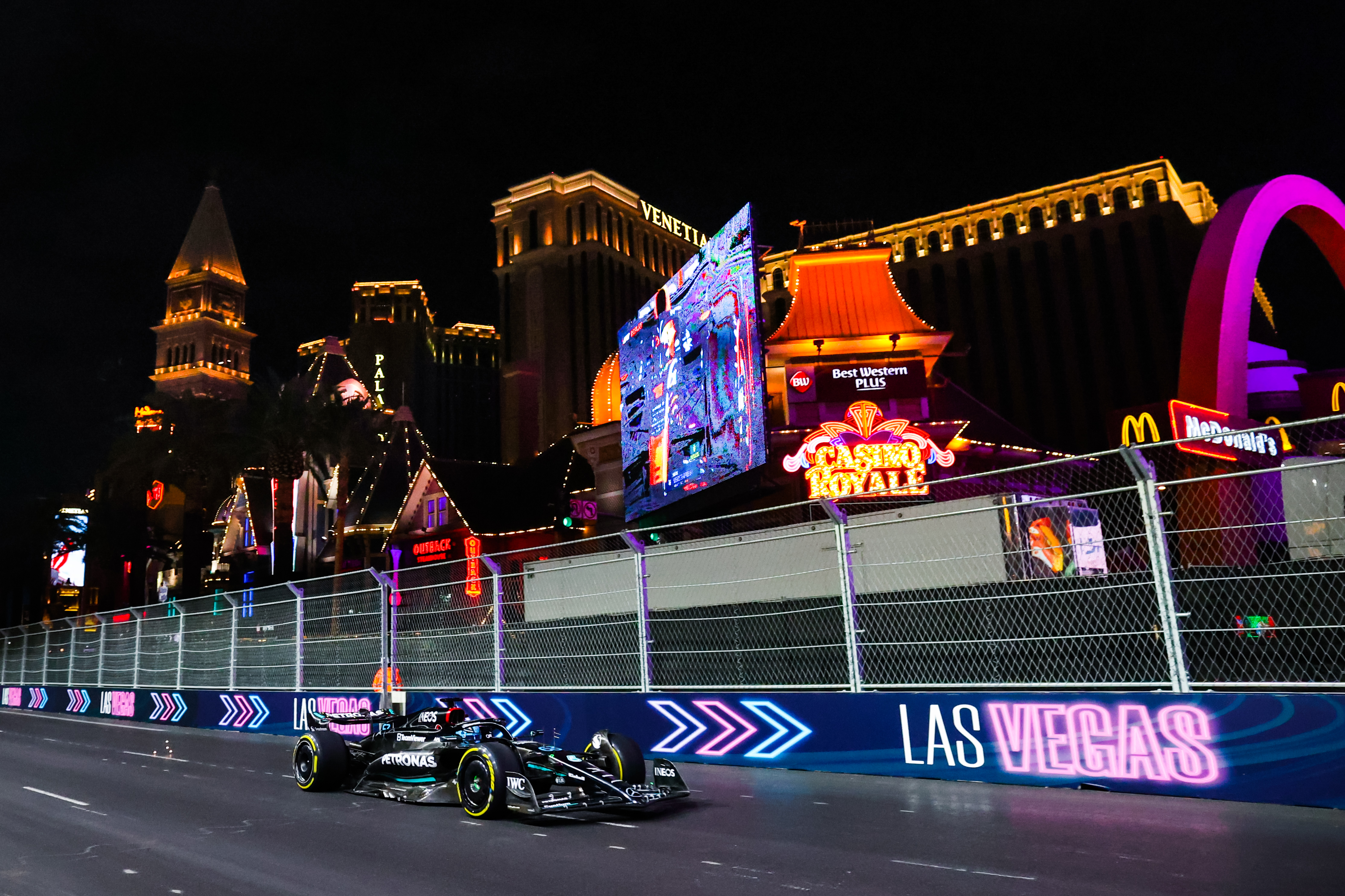 F1 - Russell quickest in final practice for Las Vegas Grand Prix