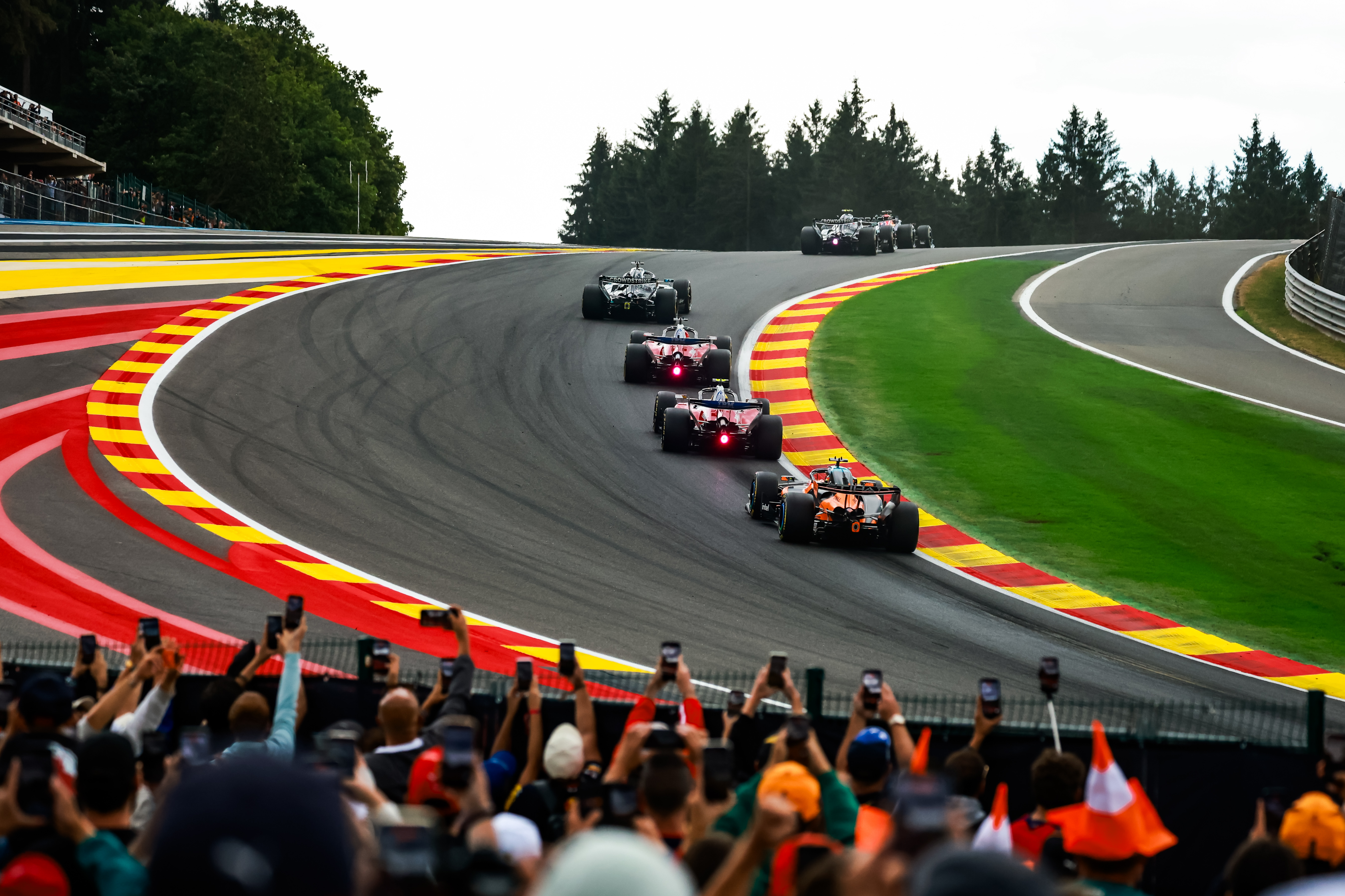 F1 Commission cuts 2027 race distance, overhauls rain rules