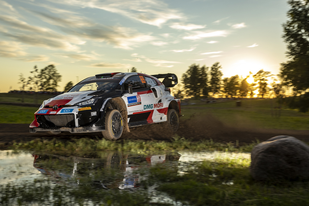 WRC - Rovanpera leaves it late to overhaul Evans for Rally Estonia top spot - Vimarsana News
