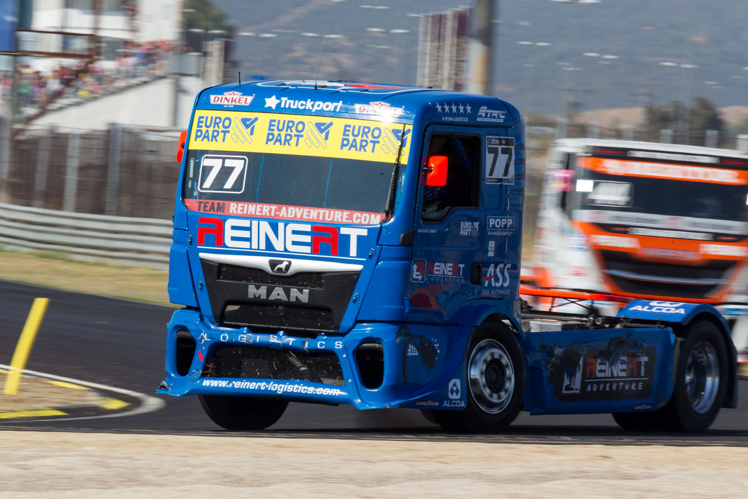 ETRC Hahn and Reinert take silverware on saturday at Jarama