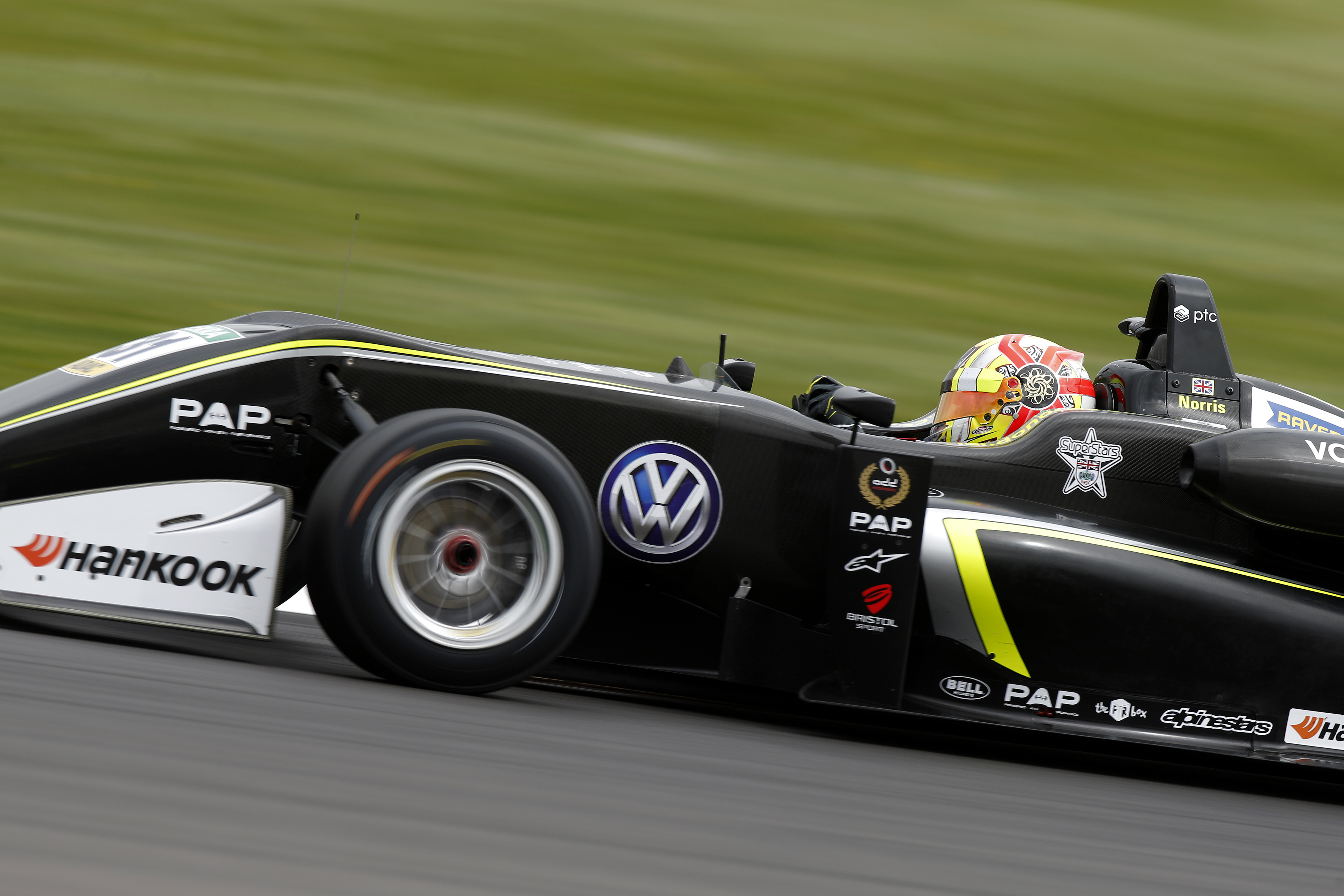 F3 Rookie Norris Takes Maiden Fia Formula 3 European Championship Pole Position Federation Internationale De L Automobile