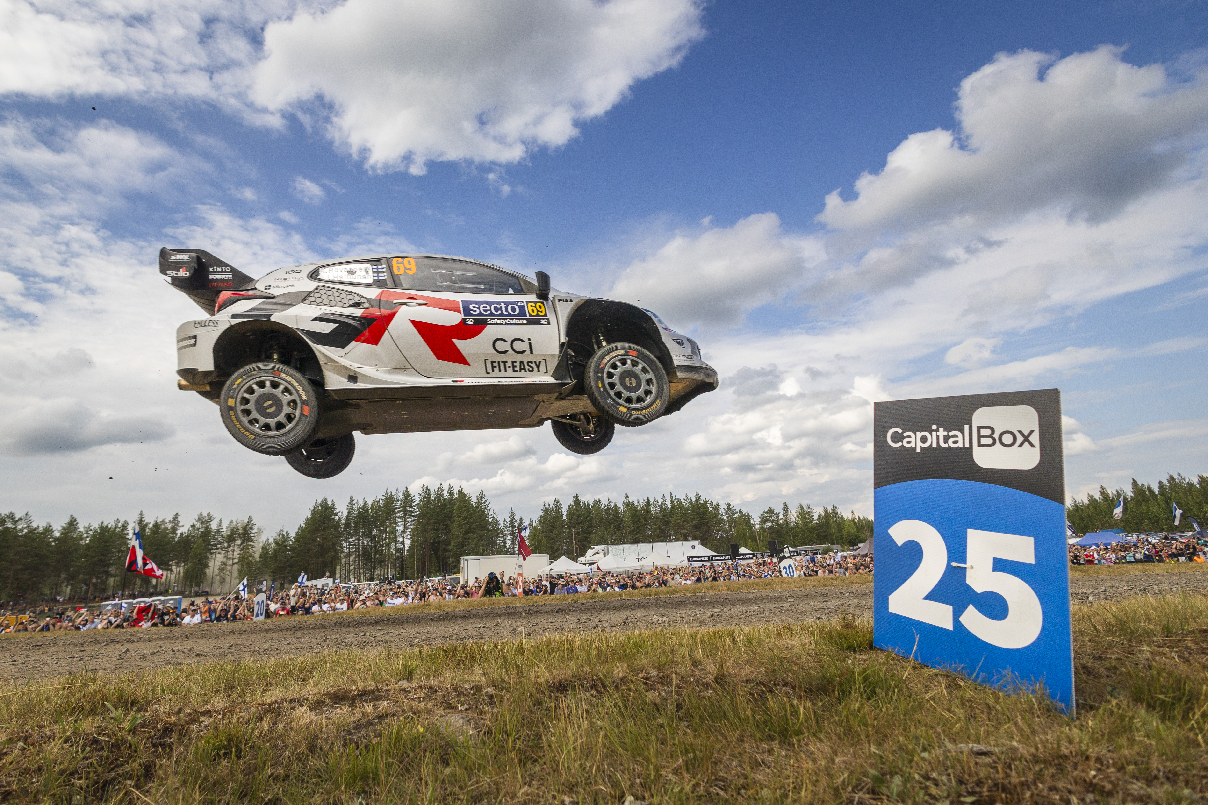 WRC - Rovanperä flies to Finland lead on Friday