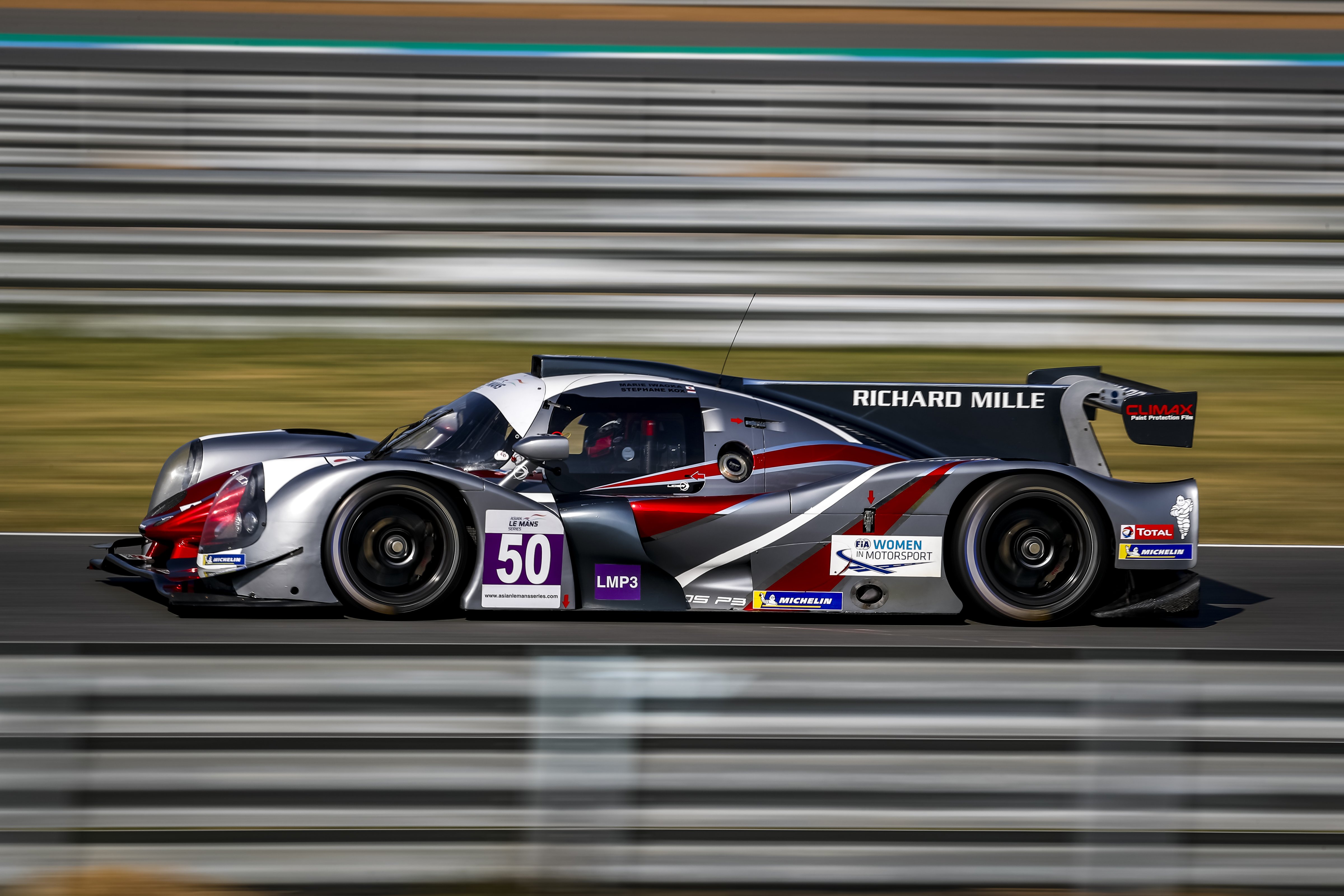 Wim Top Female Racers To Contest Final Alms Round Federation Wim Top Female Racers To Contest Final Alms Round