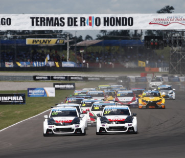 START 1, 2015 FIA WTCC Race of Argentina at Termas de Rio Hondo, Argentina 