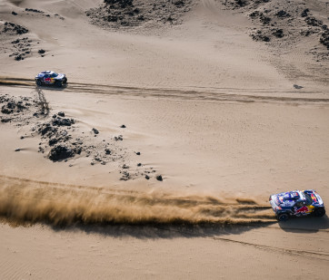2021 Dakar, Saudi Arabia - S. Carlos/L. Cruz, Mini, X-Raid Mini JCW Team, P. Stéphane/E. Boulanger, Mini, X-Raid Mini JCQ Team