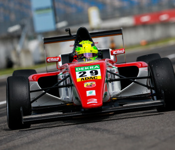 ADAC F4 Mick S qualifying