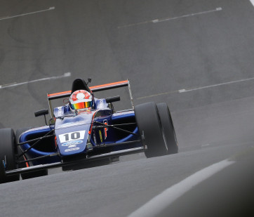 Front-running Florescu the man to beat as British F4 heads to Croft 