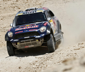 nasser_saleh_al-attiyah_was_the_early_leader_of_the_sealine_cross-country_rally_in_qatar.jpg