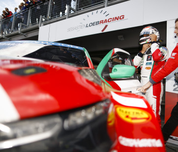  CHILTON JOINS SÉBASTIEN LOEB’S WTCC TEAM FOR TOP-THREE PUSH