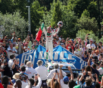 WTCC, portugal, race, monteiro
