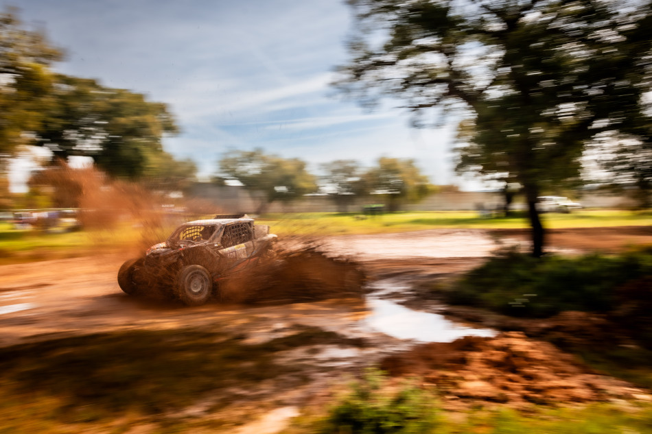 TORIL BOQUI Miguel (ESP)/LOPEZ CHAVEZ Pedro Gabriel (ESP), Escuderia JMP Racing, BRP Can-Am Maverick XRS Turbo RR, at the 2024 BP Ultimate Rally-Raid Portugal, on April 5, 2024 Photo Paulo Maria DPPI) TORIL BOQUI Miguel (ESP)/LOPEZ CHAVEZ Pedro Gabriel (ESP), Escuderia JMP Racing, BRP Can-Am Maverick XRS Turbo RR, at the 2024 BP Ultimate Rally-Raid Portugal, on April 5, 2024 Photo Paulo Maria DPPI)