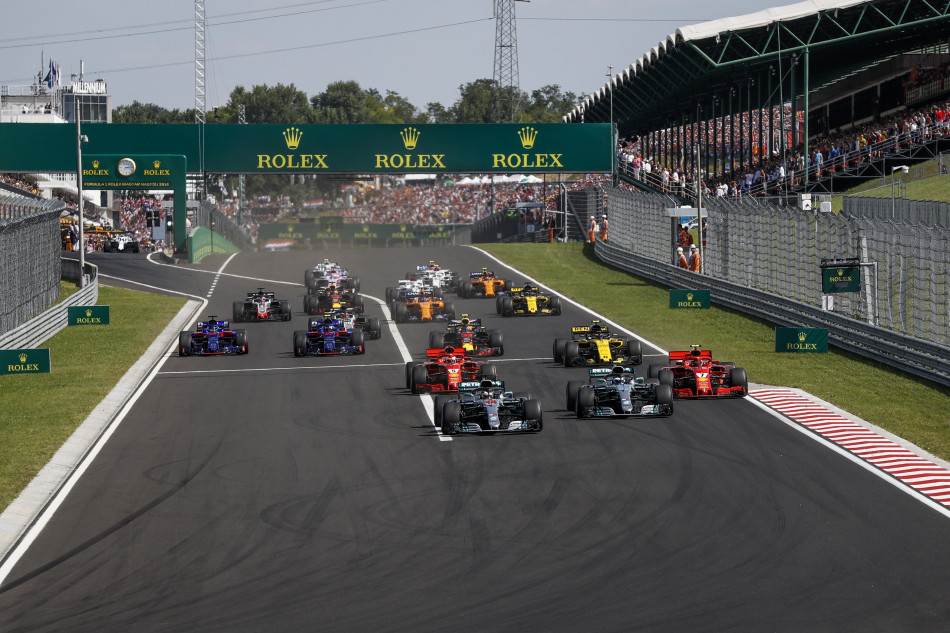 Hungarian Gp - Ai8hh9jpta5otm - Red bull confirms verstappen’s engine that was involved in the huge crash at silverstone and will continue the weekend with that unit while ferrari broke the curfew in the evening for extra work on the power unit.