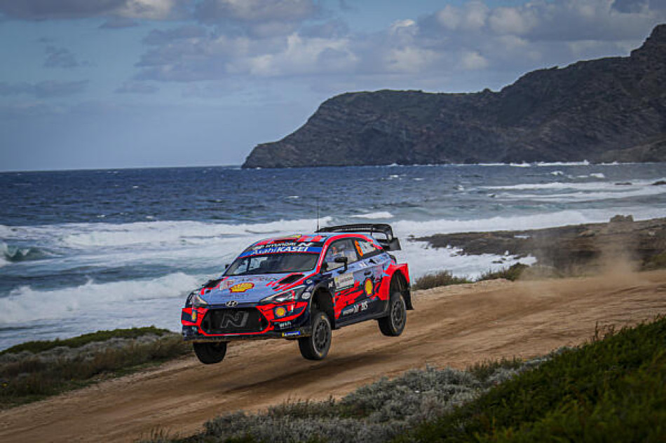 WRC 2020 - Rally Italia Sardegna - D. Sordo / C. Del Barrio (Photo DPPI) WRC 2020 - Rally Italia Sardegna - D. Sordo / C. Del Barrio (Photo DPPI)