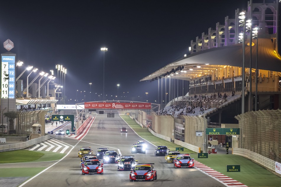 WTCR – Kemenangan Besar Bahrain untuk Azcona di BRC Hyundai 1-2