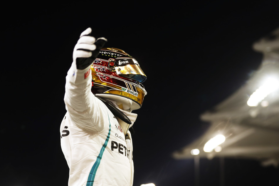 F1 Lewis Hamilton Takes Pole For Final Grand Prix Of Season In Abu Dhabi Federation Internationale De L Automobile