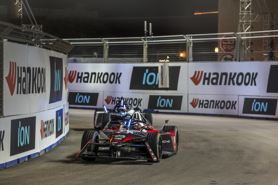 Photo credit: ABB FIA Formula E World Championship, 2023 Diriyah E-Prix, (DPPI/Grégory Lenormand)
