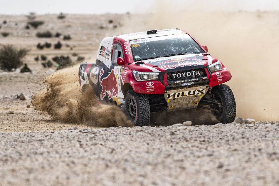 Cross Country – Al-Attiyah takes massive lead as rivals hit problems