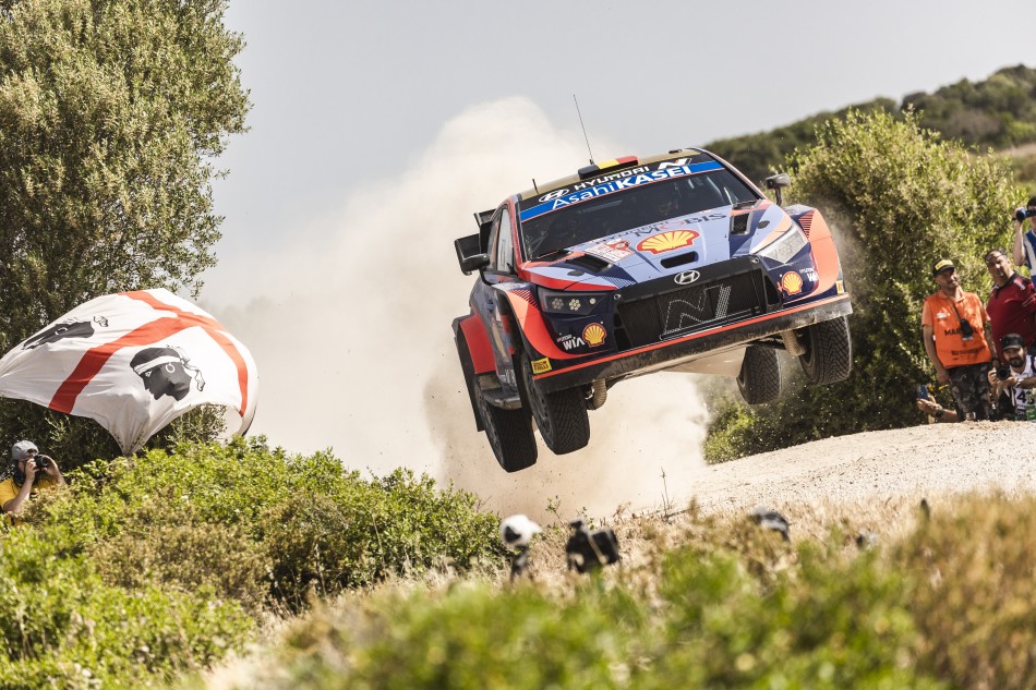 2022 WRC - Rally Italia Sardegna - T. Neuville/M. Wydaeghe (photo: Nikos Katsikis / DPPI)