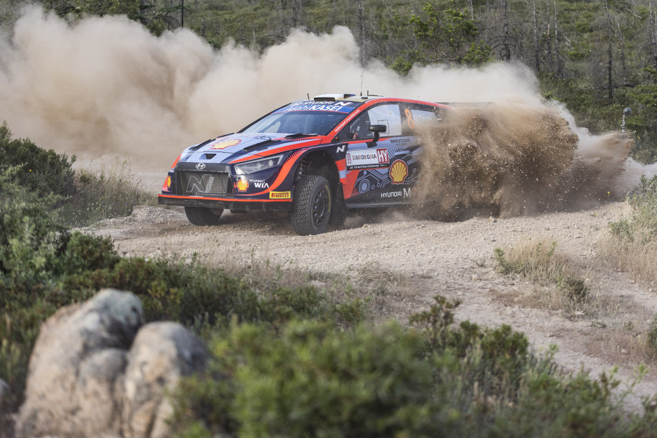 2022 WRC - Rally Italia Sardegna - O. Tänak/M. Järveoja - Hyundai Shell Mobis WRT - Hyundai i20 N Rally1 (photo: Nikos Katikis / DPPI) 2022 WRC - Rally Italia Sardegna - O. Tänak/M. Järveoja - Hyundai Shell Mobis WRT - Hyundai i20 N Rally1 (photo: Nikos Katikis / DPPI)