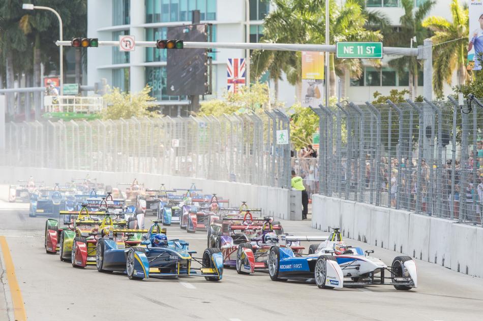 2015 Formula E Miami ePrix - Start - DPPI