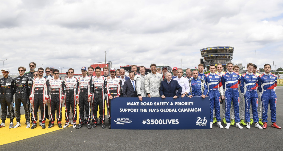 family picture, le mans, 3500LIVES