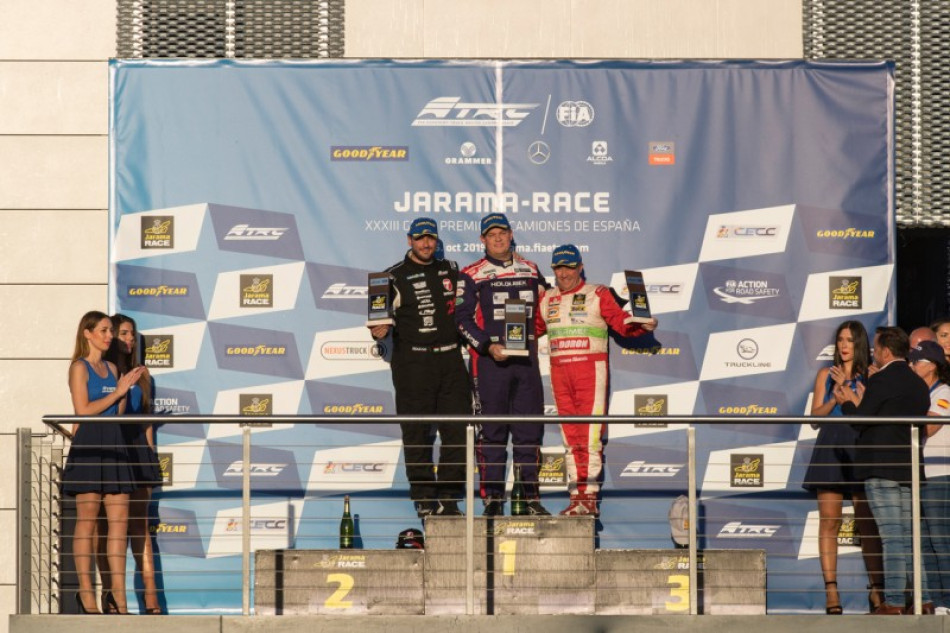 ETRC - Hahn & Lacko clutch after drama in Jarama thumbnail