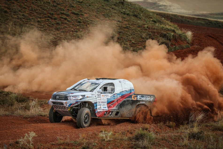 Heat and dust set to challenge the crews on Baja Aragón
