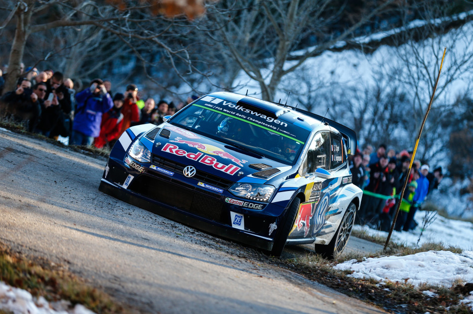 OGIER WINS THE OVERNIGHT BATTLE WITH MEEKE