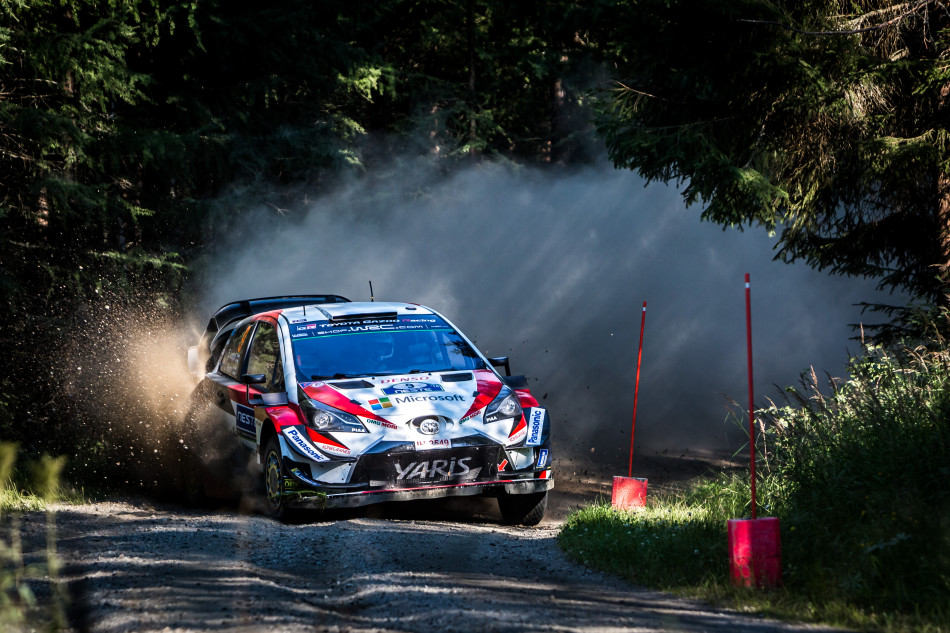 WRC – Tänak romps ahead