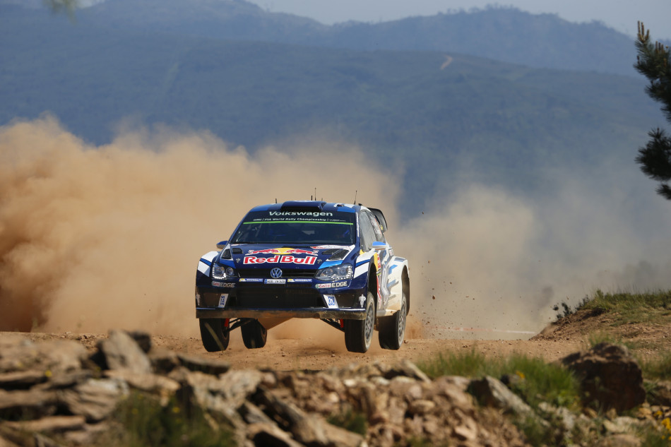 WRC – MEEKE CONTINUES TO DOMINATE