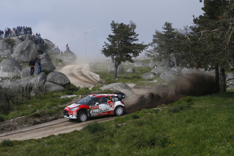 WRC - Meeke takes lead into final day