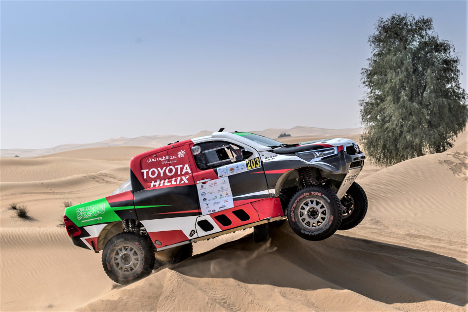 Abu Dhabi hosts the ultimate desert challenge for the FIA World Cup contenders