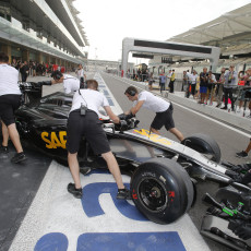 Abu Dhabi Test Day 1