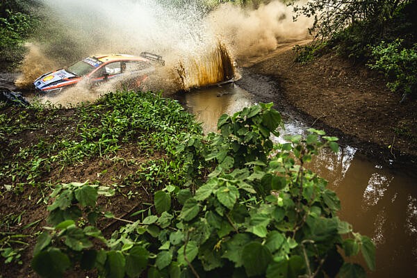 2022 Safari Rally - T. Neuville/M. Wydaeghe, Hyundai Shell Mobis WRT (Nikos Katikis / DPPI)