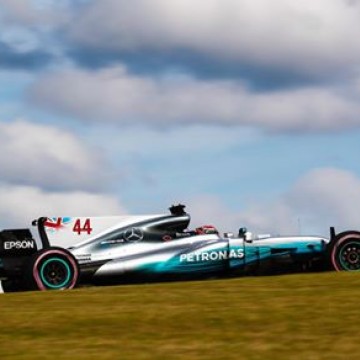 #F1 - @lewishamilton (@mercedesamgf1) topped the second free practice session of the #USGP 🇺🇸 #Motorsport #Racing