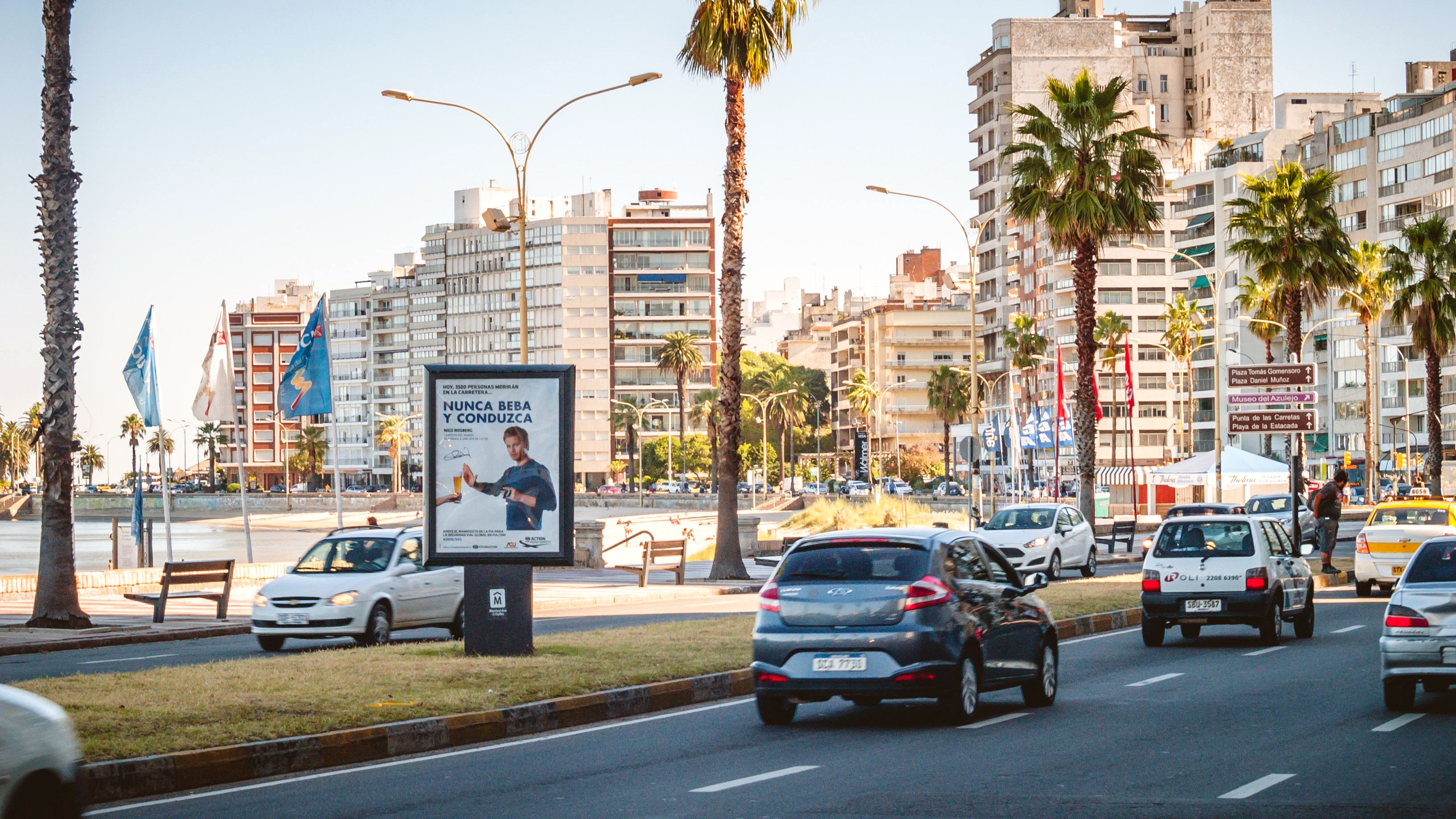 The 3500LIVES campaign around the world Federation Internationale de